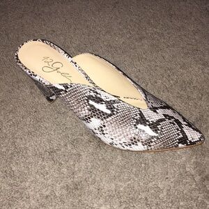 42 Gold Overcome Pointed Toe Snake Print Mule